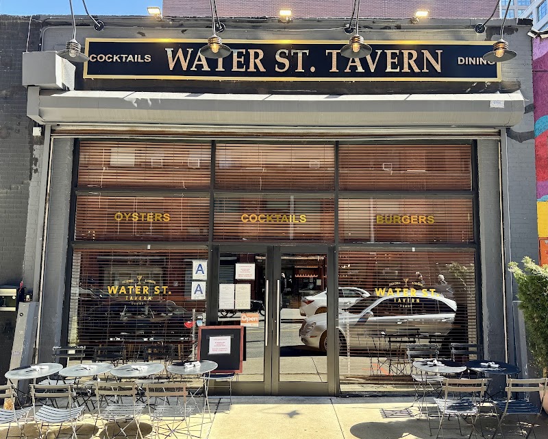Water Street Tavern