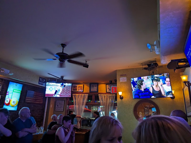 PC's Bar & Grill